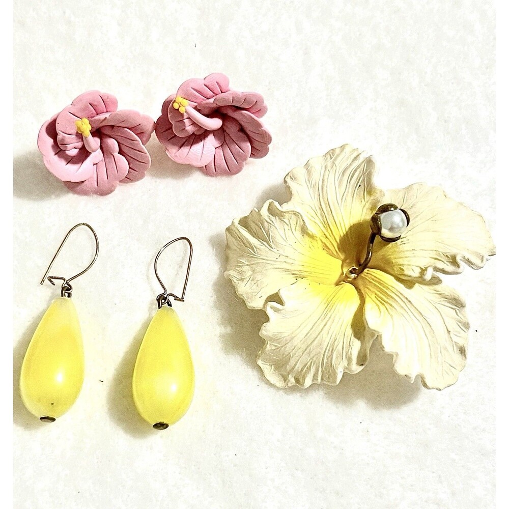 VTG West Germany Hibiscus Brooch Tropical Flower Earring Lot Retro Pink Yellow